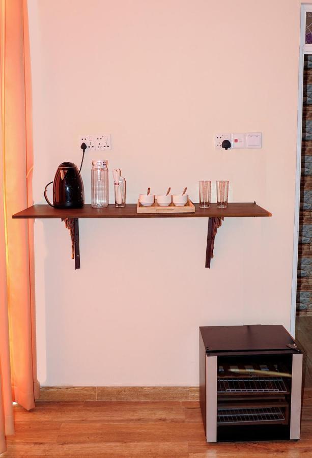 Woodycrest Hotel Trincomalee Eksteriør billede